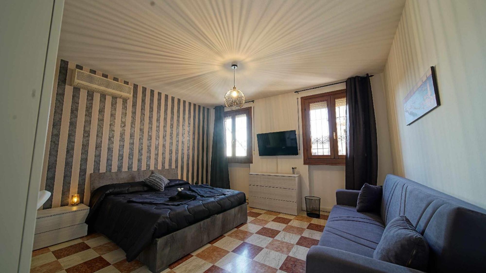 Destiny Home 7 Verona Fiera Room photo